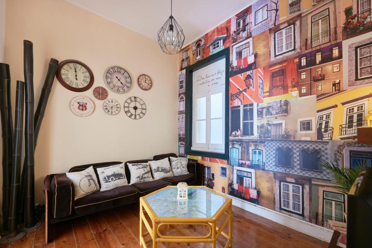 Brand New Hostel Anjos Lisbon Exterior photo
