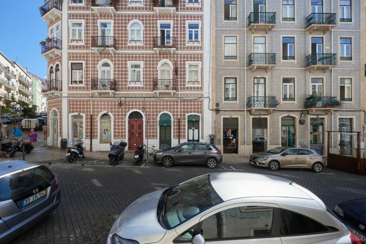 Brand New Hostel Anjos Lisbon Exterior photo