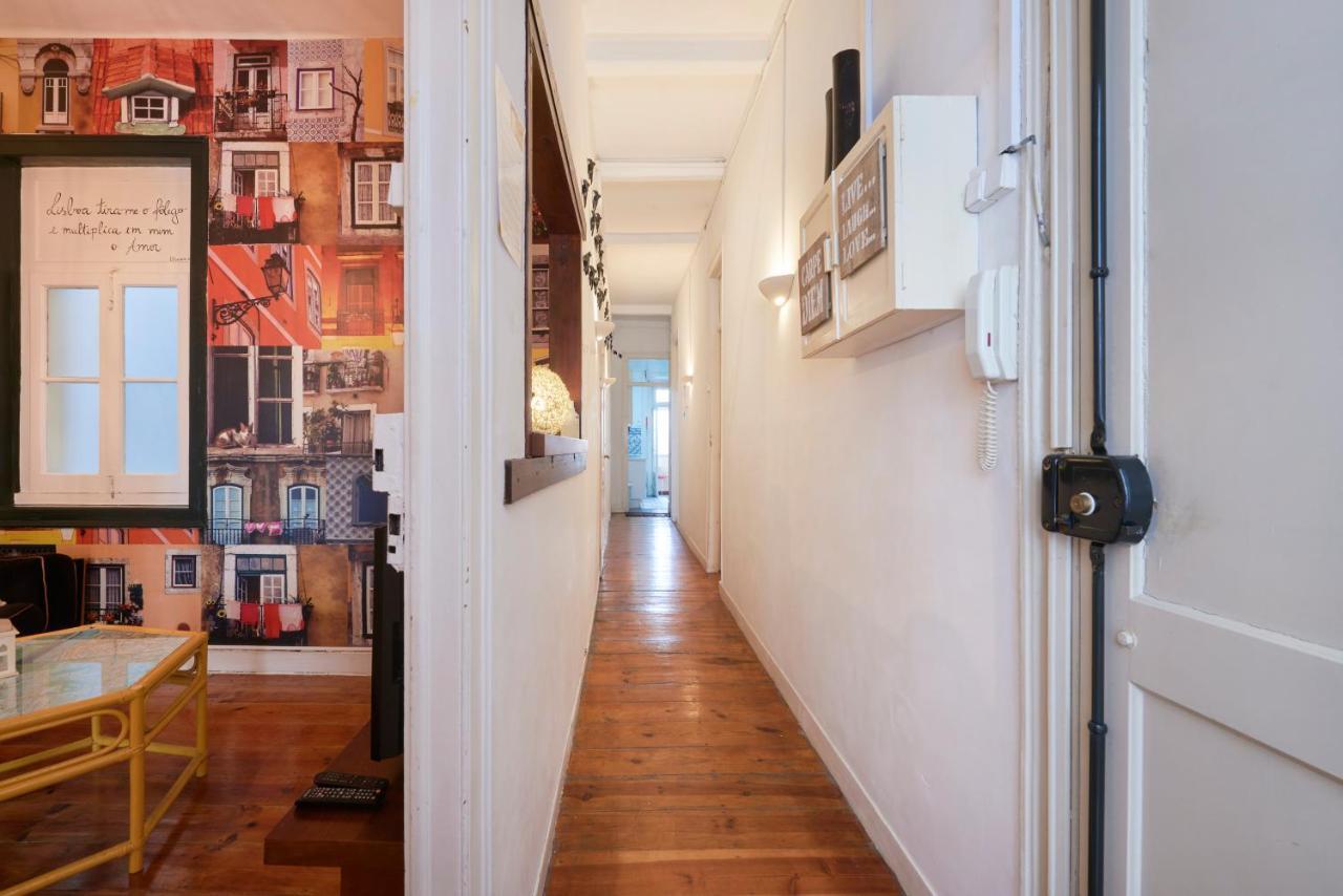 Brand New Hostel Anjos Lisbon Exterior photo