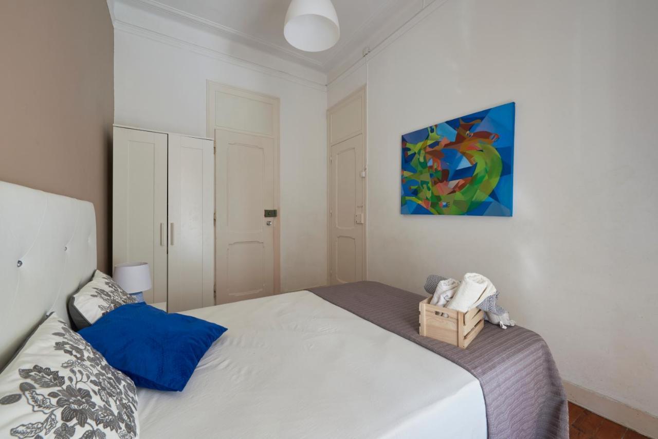 Brand New Hostel Anjos Lisbon Exterior photo